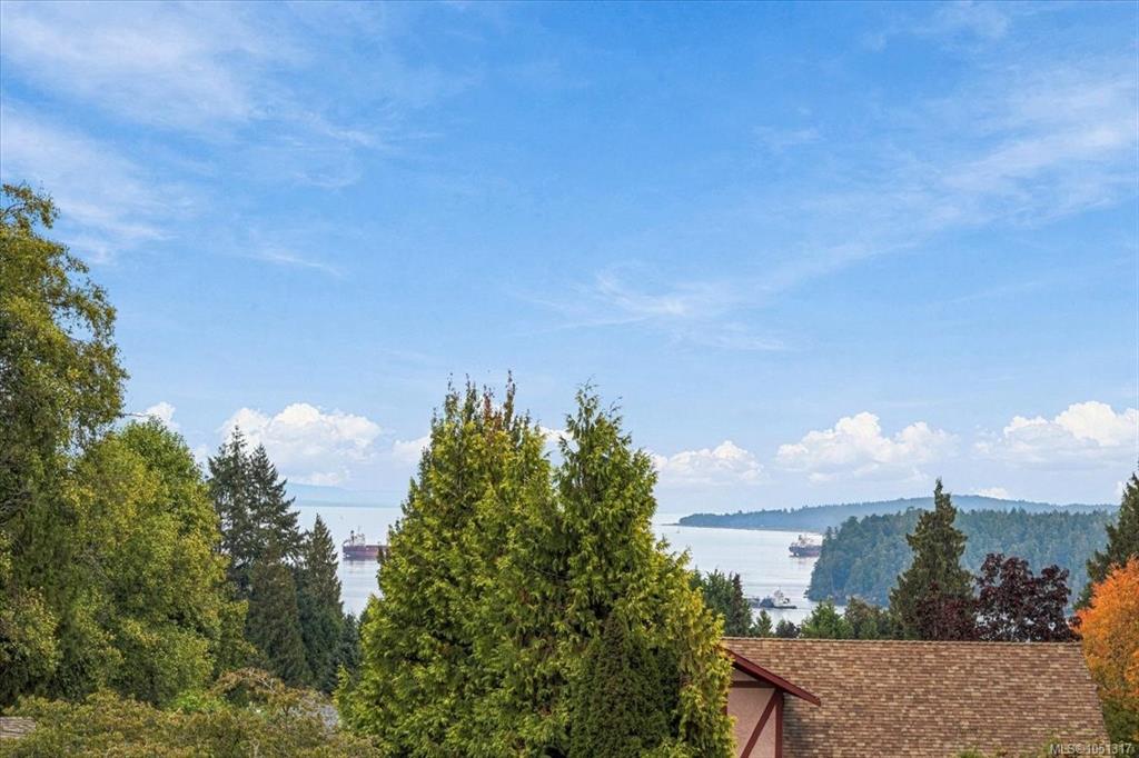 Third View of 3005 Persimmon Pl, Nanaimo, BC, V9S 1S1