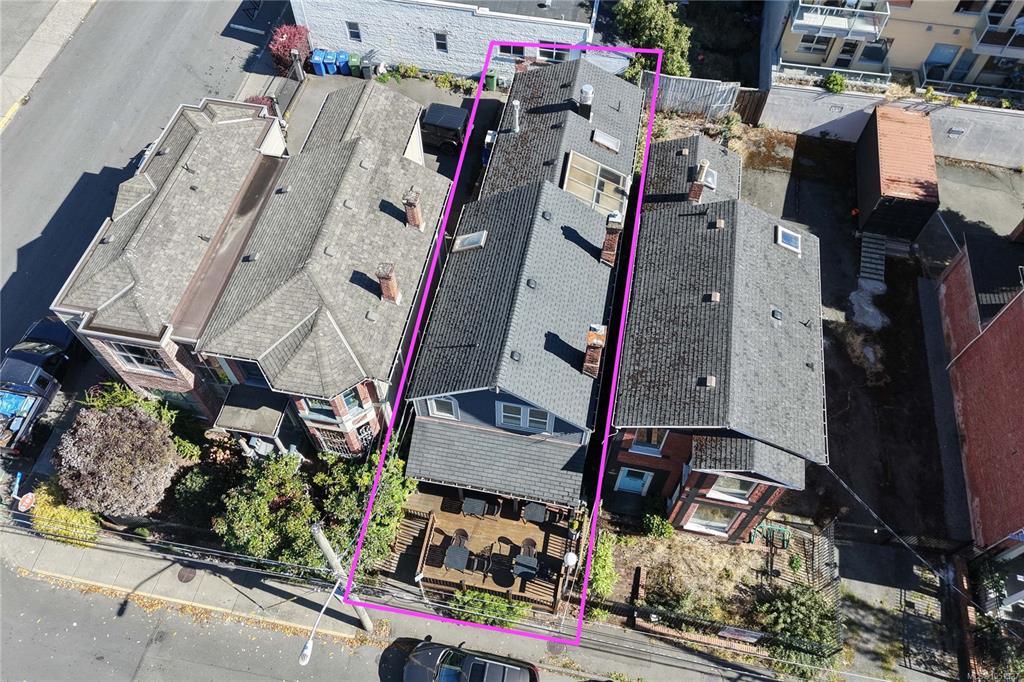 Third View of 1527 Amelia St, Victoria, BC, V8W 2K1