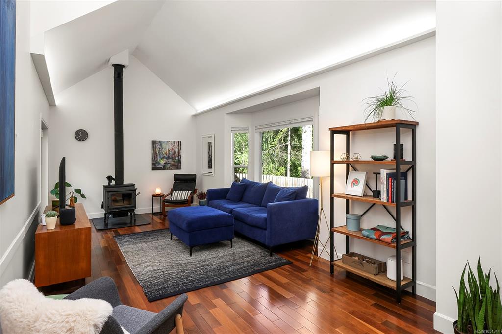 Fifth View of 1285 Hurford Ave, Courtenay, BC, V9N 8K9