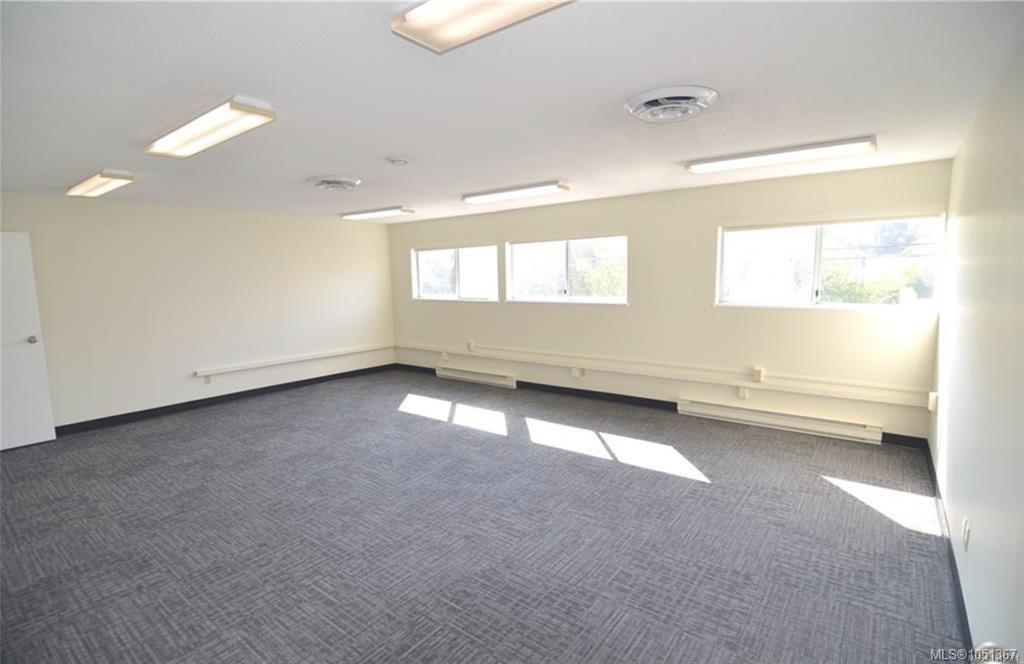 Fourth View of 1806 Vancouver St, Victoria, BC, V8T 5E3