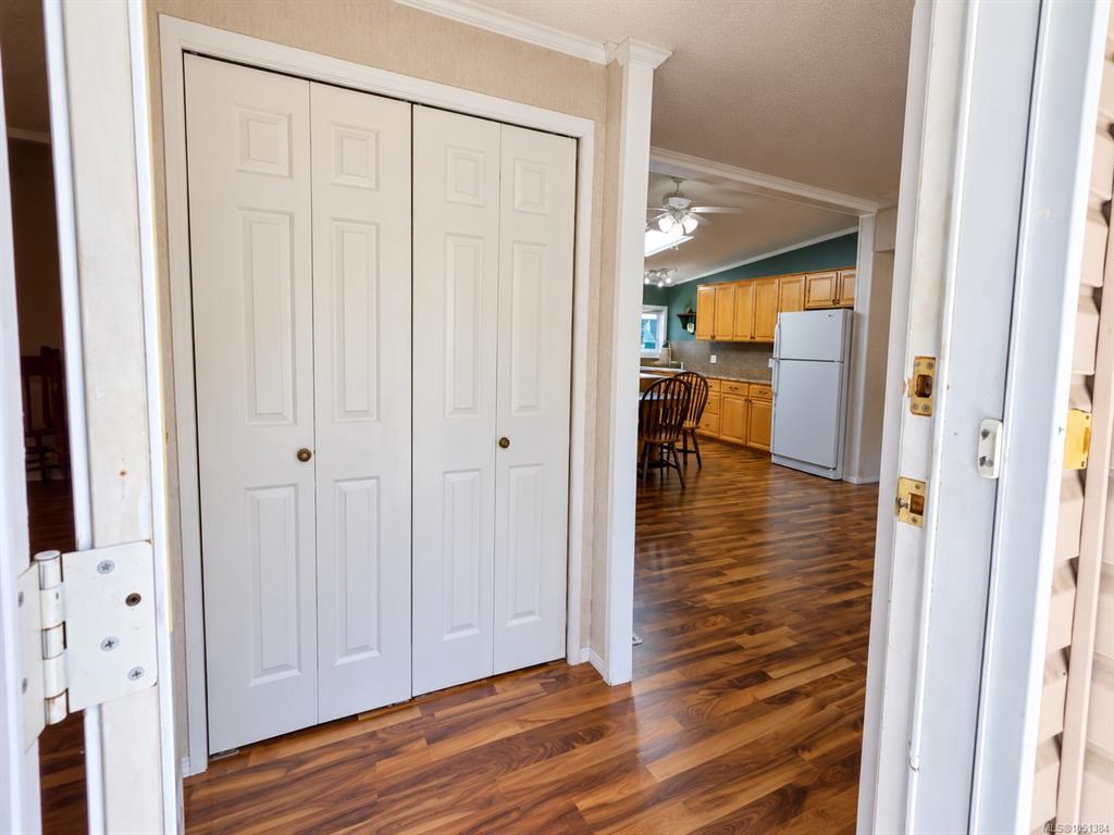 Fourth View of 6820 Parklands Pl, Parklands Mobile Home Park, Lantzville, BC, V0R 2H0