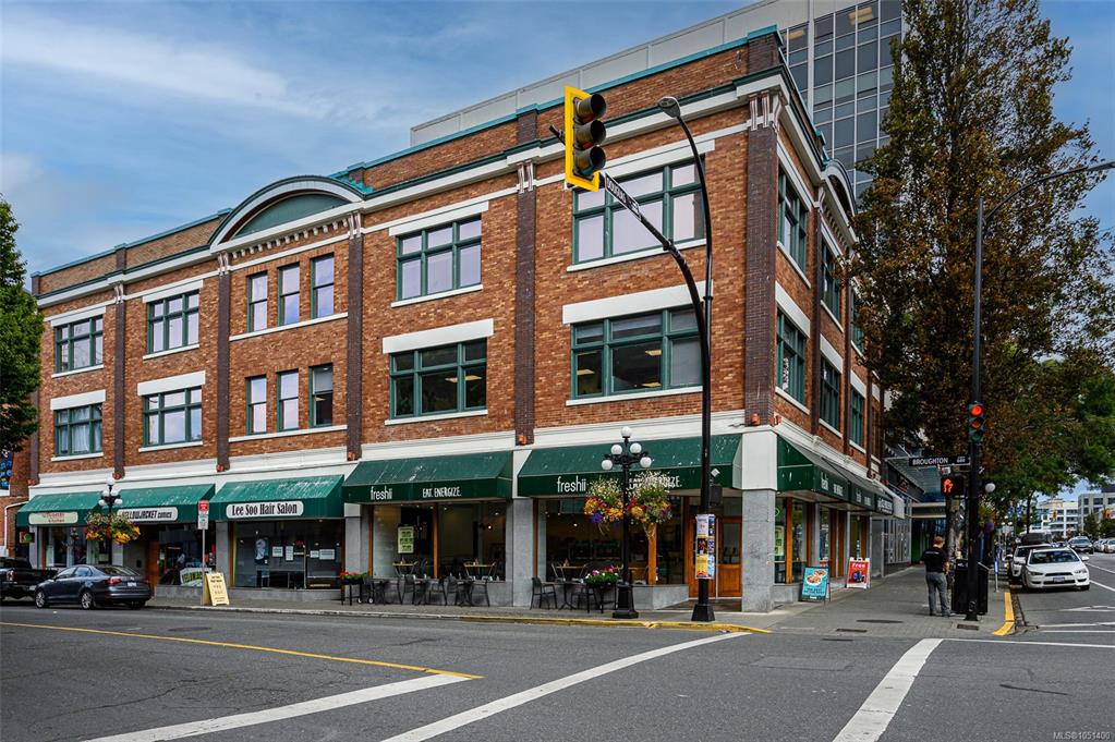 Second View of 1012 Douglas St, Victoria, BC, V8W 2C4