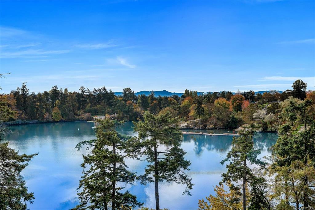 Second View of 105 Gorge Rd E, Victoria, BC, V9A 1L1