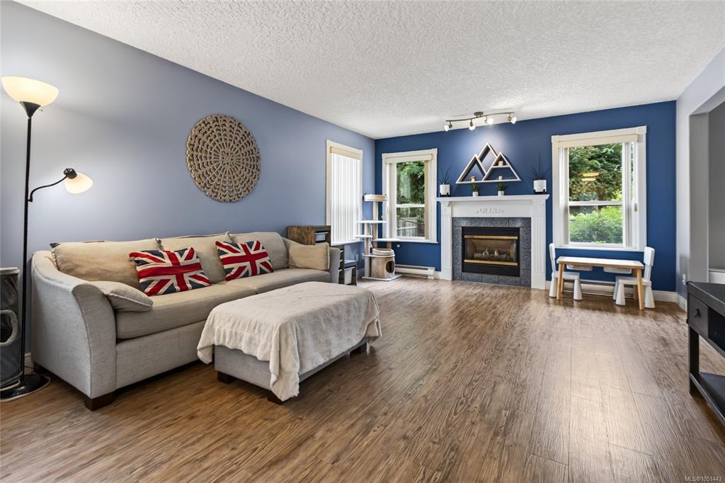 Fourth View of 1820 1st St, Courtenay, BC, V9N 6V5