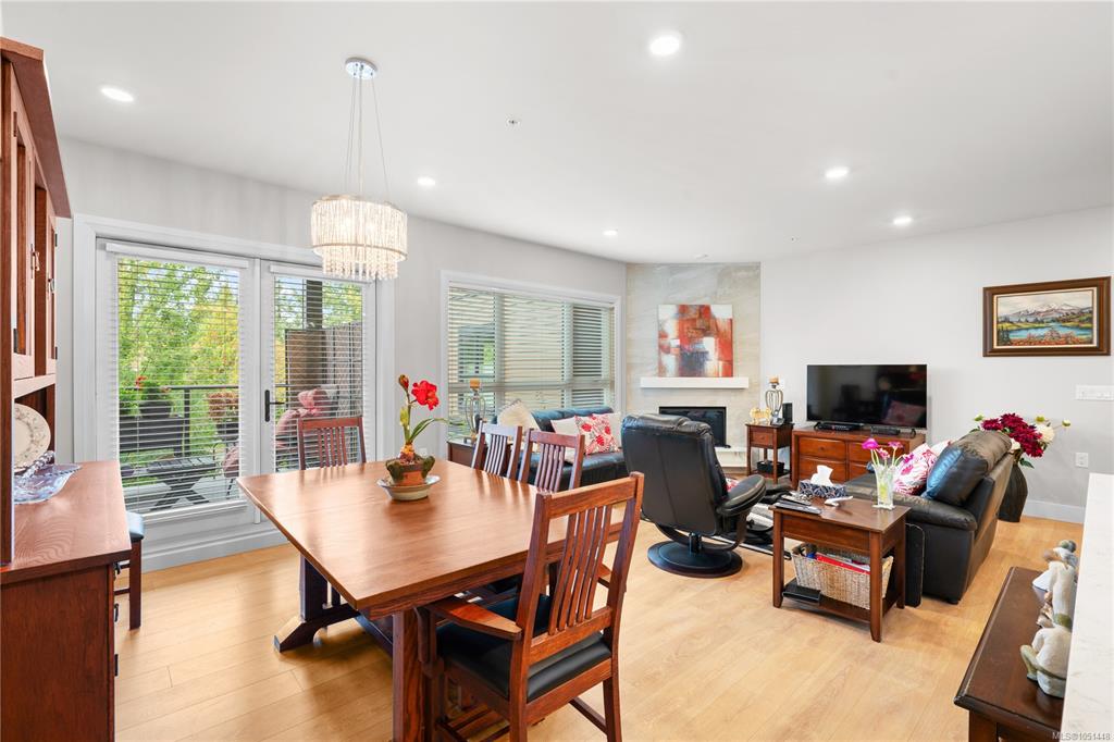 Fourth View of 741 Travino Lane, Travino Gardens, Saanich, BC, V8Z 0G3