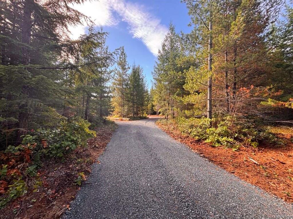 6876 Danes Rd, 1051450, BC,