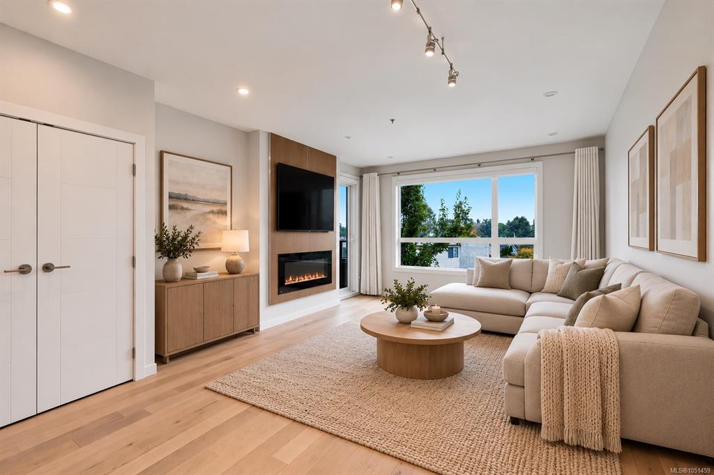 Third View of 2285 Bowker Ave, Oak Bay, BC, V8R 2E2