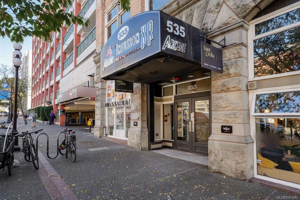 Second View of 535 Yates St, Victoria, BC, V8W 2Z6