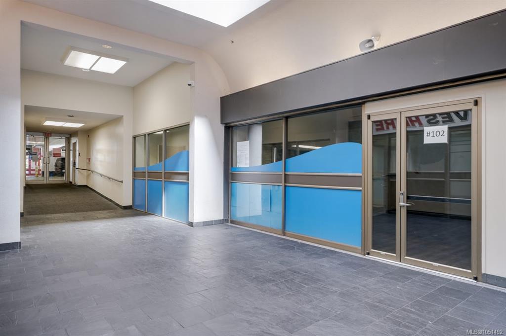 Fourth View of 754 Fort St, Victoria, BC, V8W 1H2