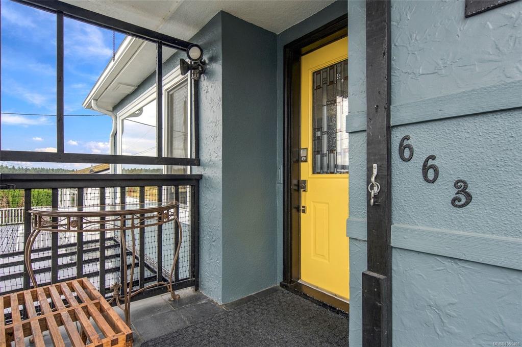 Third View of 663 Maple St, Nanaimo, BC, V9S 2J8