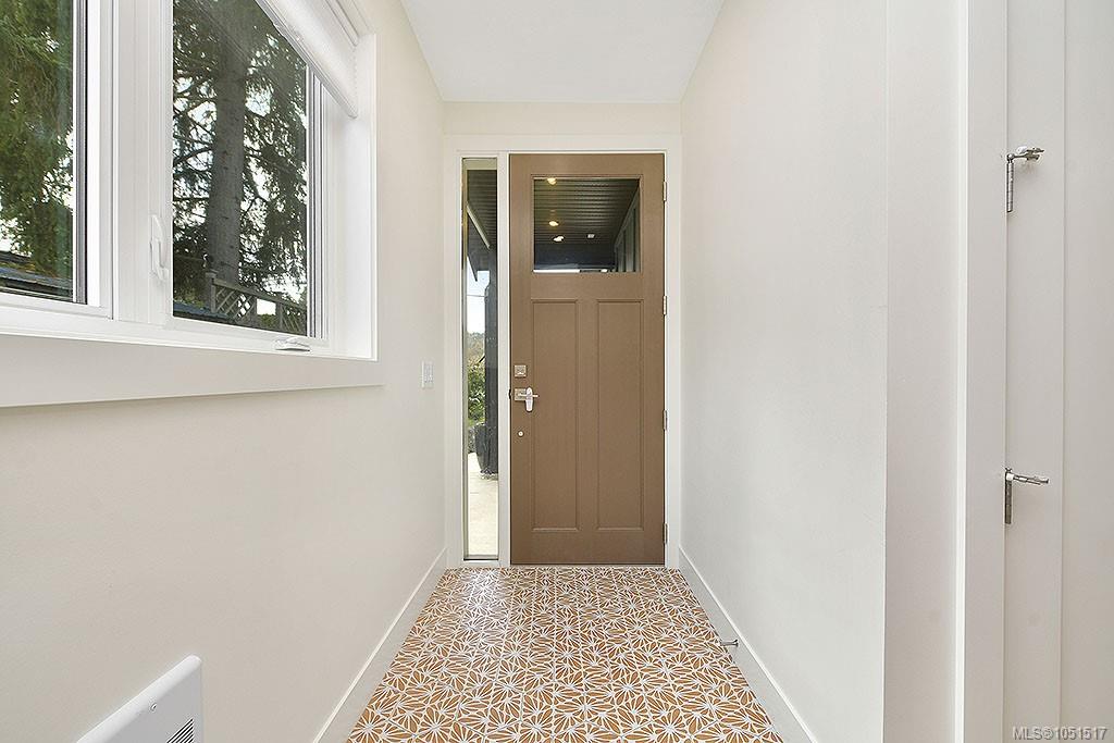 Fifth View of 4317 Majestic Dr, Saanich, BC, V8N 3H1