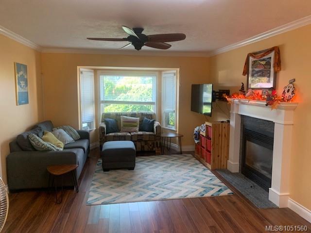 Fifth View of 702 Hamilton Ave, Nanaimo, BC, V9R 4G6