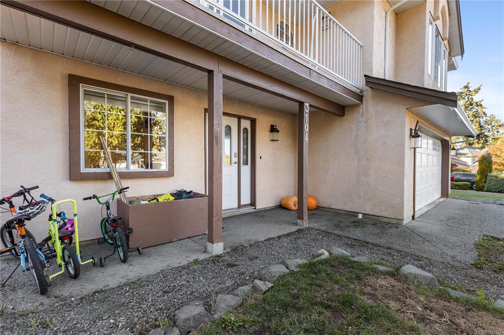 Fifth View of 3104 Laurel Grove, Duncan, BC, V9L 6R2