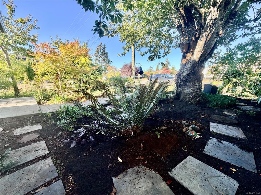 Fourth View of 940 5th Ave, Ladysmith, BC, V9G 1A2
