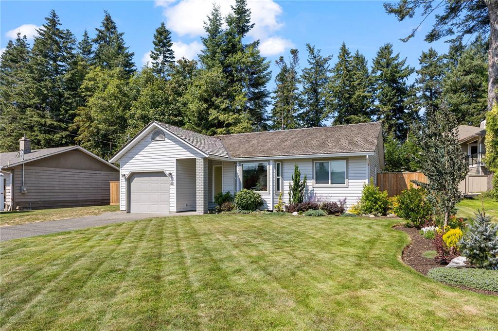 Second View of 32 Oregon Rd, Campbell River, BC, V9W 5T1