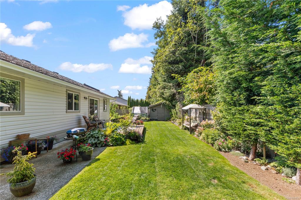 Fourth View of 32 Oregon Rd, Campbell River, BC, V9W 5T1