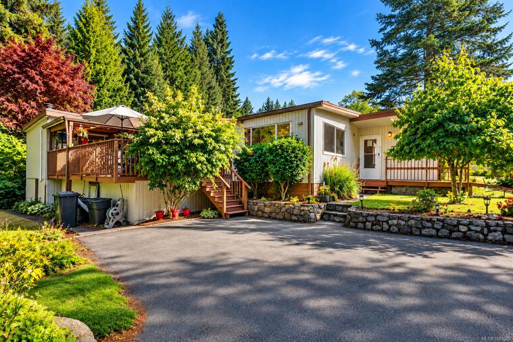 5838 Blythwood Rd, 1051620, BC,