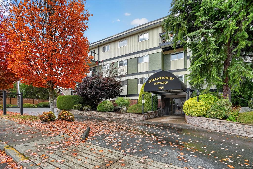 255 Hirst Ave W, 1051646, BC,