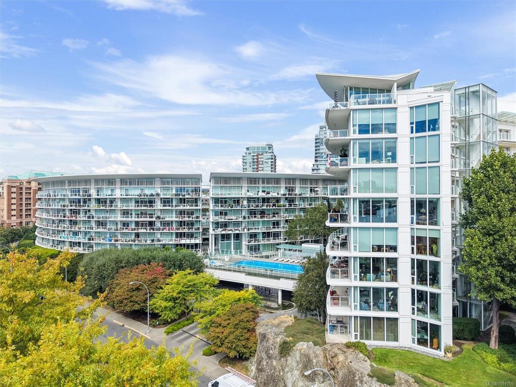 Fourth View of 68 Songhees Rd, Shutters, Victoria, BC, V9A 0A3