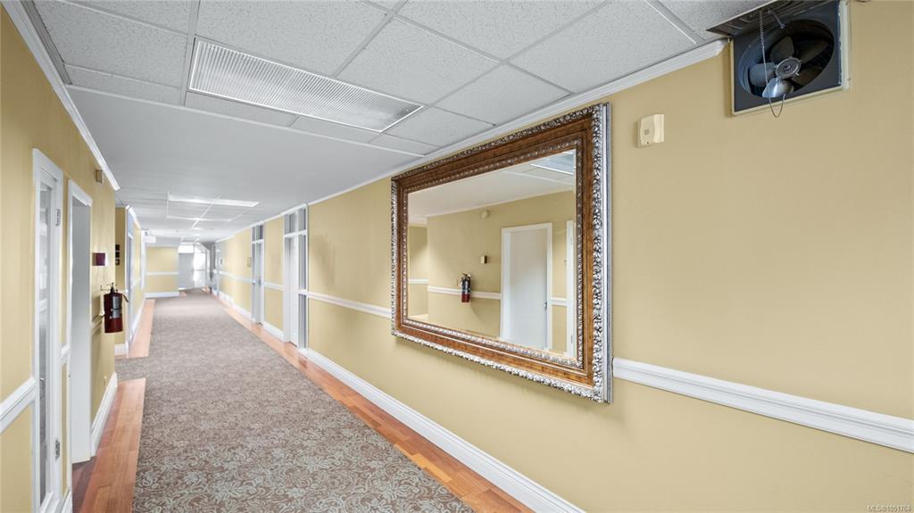 Fifth View of 645 Fort St, Victoria, BC, V8W 1Z9