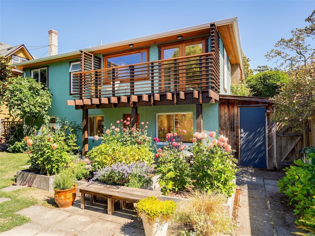 Second View of 1814 Belmont Ave, Victoria, BC, V8R 3Z2