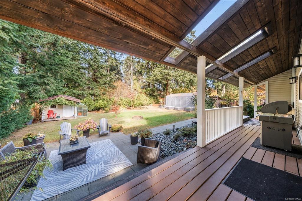 Fifth View of 2404 Desmarais Pl, Courtenay, BC, V9J 1L8
