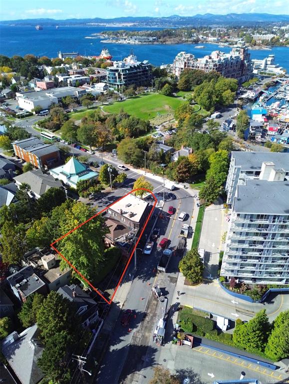 Fifth View of 106 Superior St, Victoria, BC, V8V 1T1