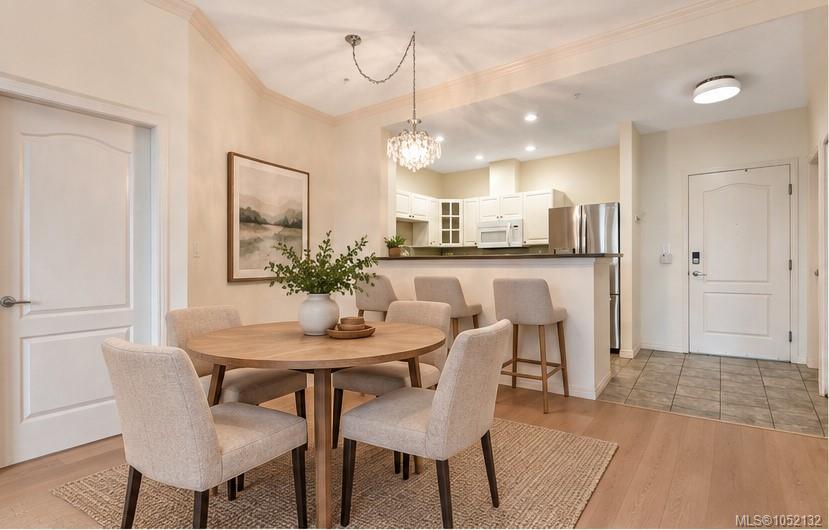 Fifth View of 380 Waterfront Cres, Victoria, BC, V8T 5K3
