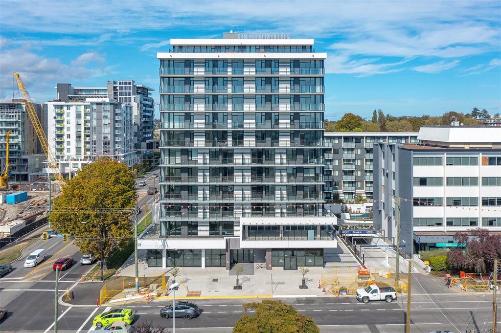 1100 Yates St, 1052181, BC,