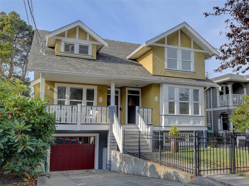 Third View of 134 Clarence St, Victoria, BC, V8V 2J2