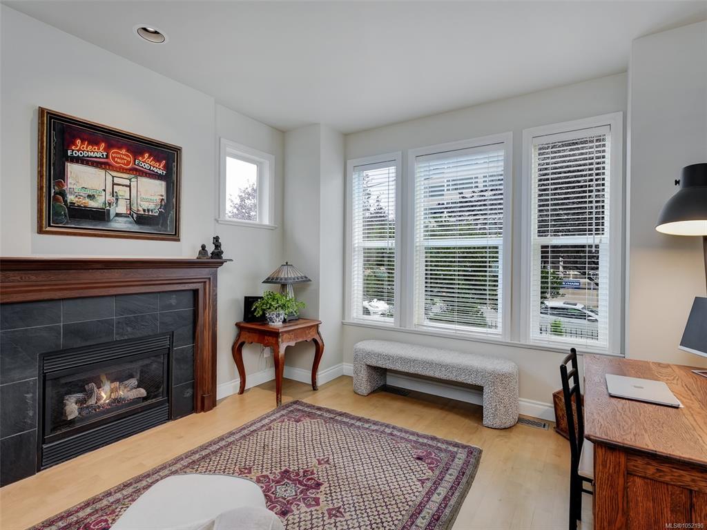 Fifth View of 134 Clarence St, Victoria, BC, V8V 2J2