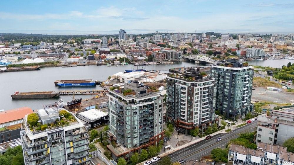 Second View of 369 Tyee Rd, DOCKSIDE GREEN TOWER 1, Victoria, BC, V9A 0B6