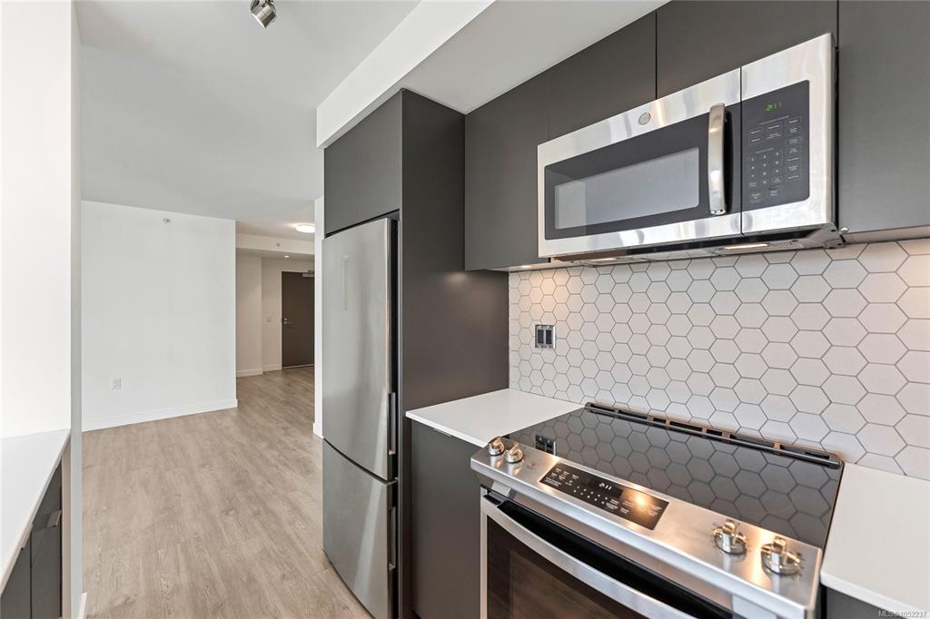 Fourth View of 845 Johnson St, Vivid, Victoria, BC, V8W 0G3