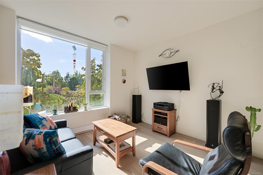 Third View of 550 Michigan St, Capital Park Residences, Victoria, BC, V8V 0G3