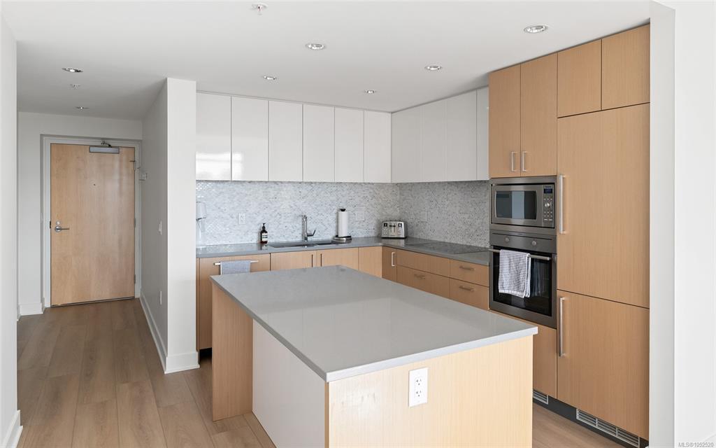 Fourth View of 838 Broughton St, The Escher, Victoria, BC, V8W 1E4