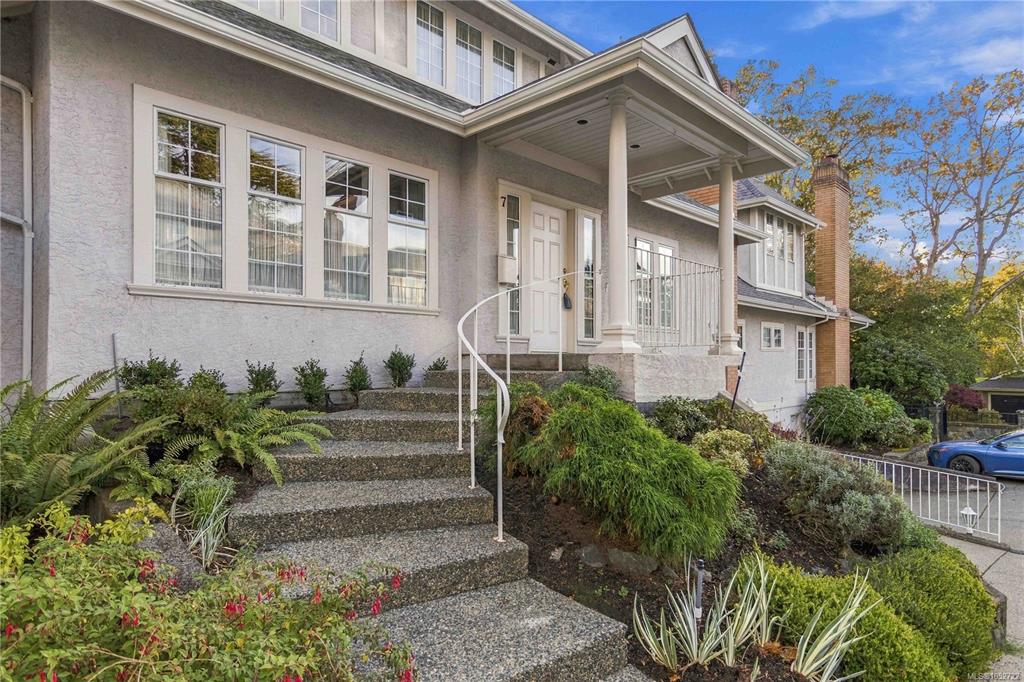 Fourth View of 1027 Belmont Ave, Victoria, BC, V8S 3T4