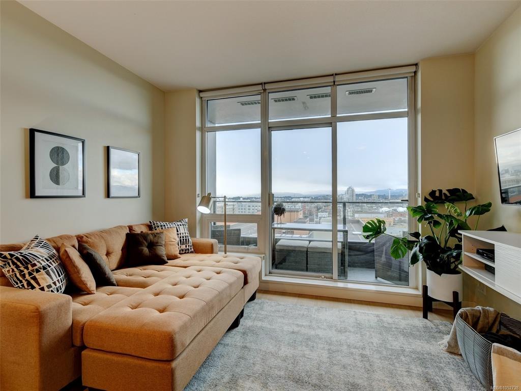 Fifth View of 728 Yates St, ERA, Victoria, BC, V8W 0C8