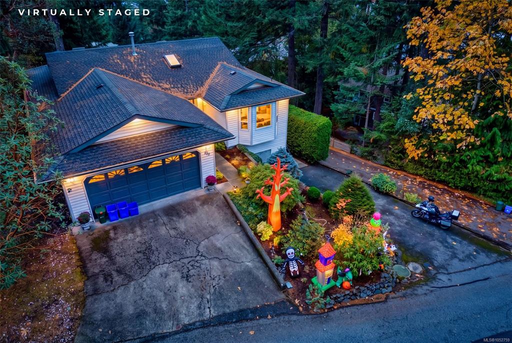 530 Summit Dr, 1052759, BC,