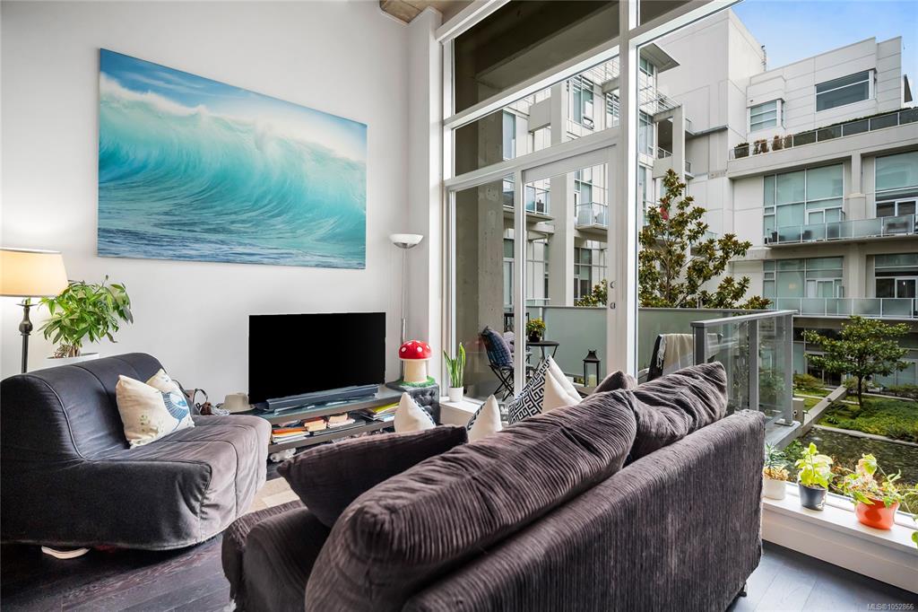 Third View of 770 Fisgard St, The Hudson, Victoria, BC, V8W 3M9