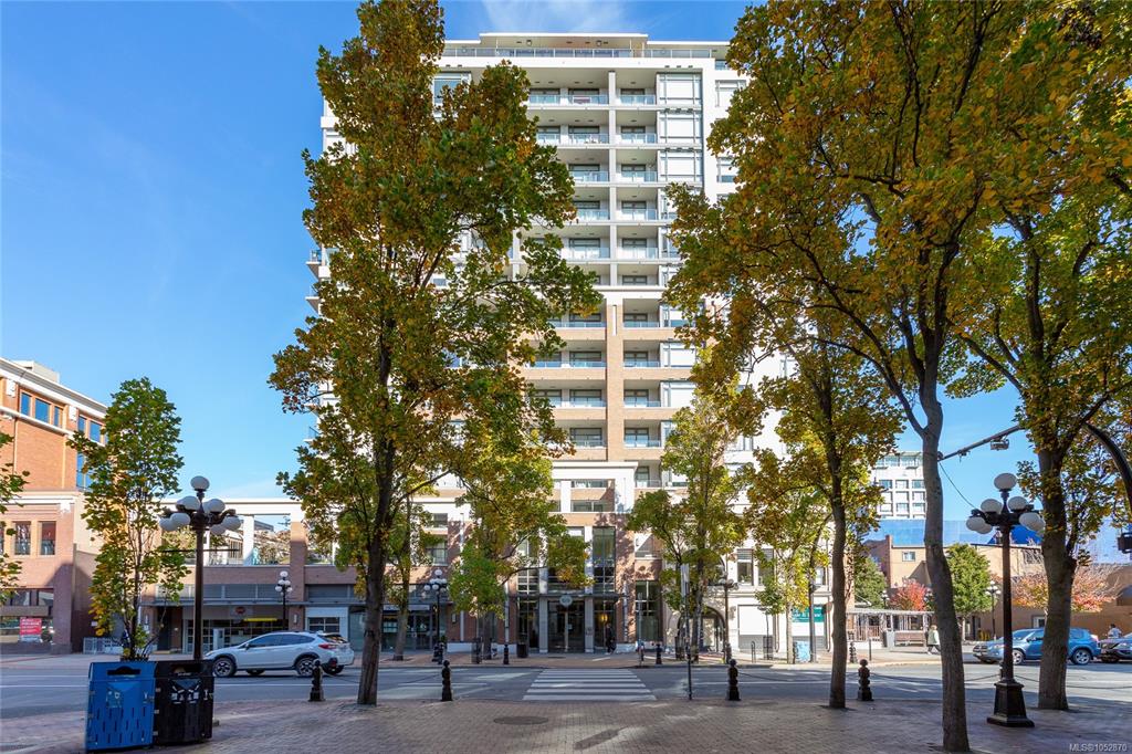 Third View of 728 Yates St, Era, Victoria, BC, V8W 0C8