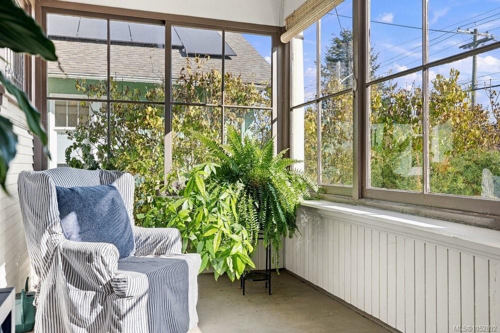 Fifth View of 40 Government St, Victoria, BC, V8V 2K3