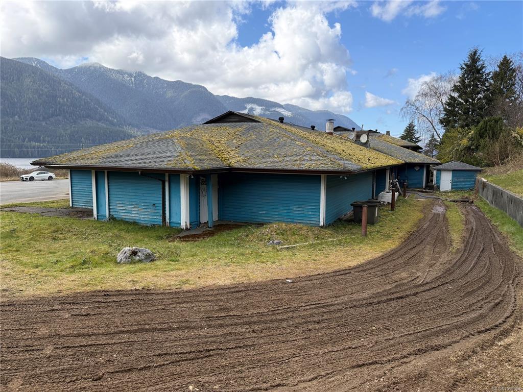 Third View of 1111 Nigei St, Port Alice, BC, V0N 2N0