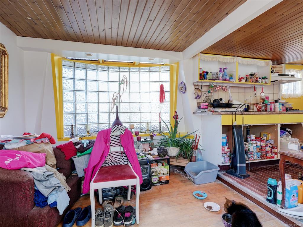 Fifth View of 1 Dallas Rd, Victoria, BC, V8V 0B2
