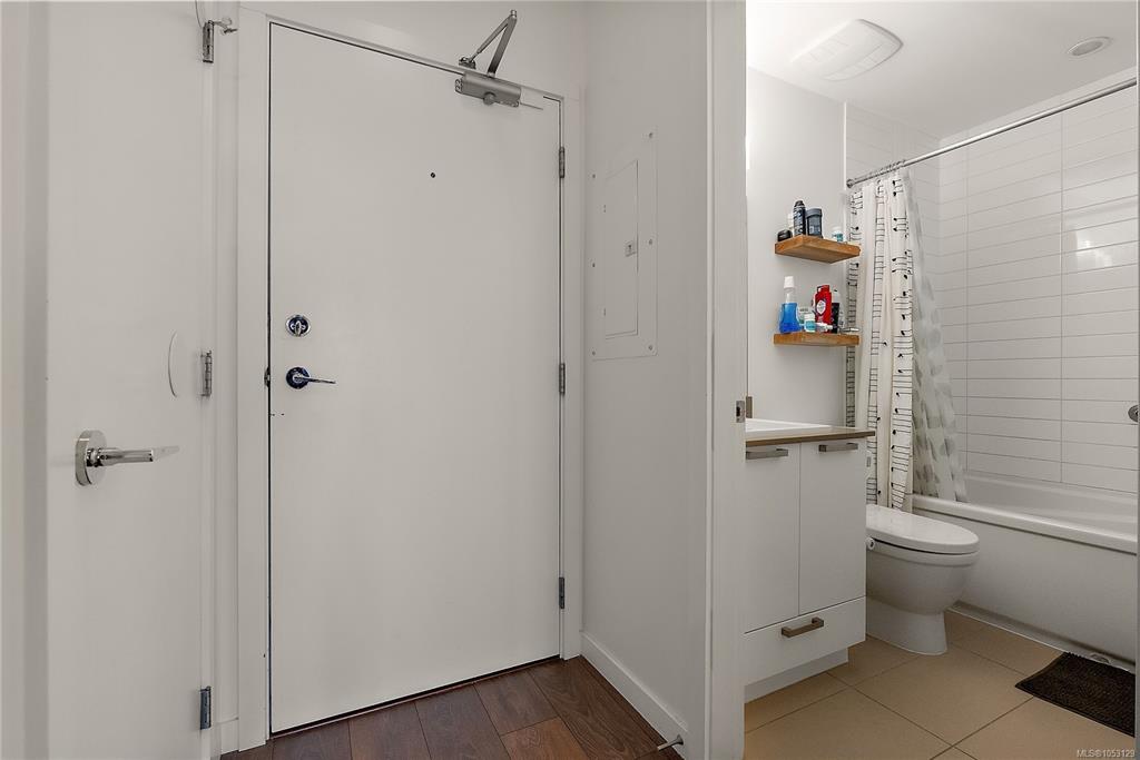 Third View of 517 Fisgard St, Victoria, BC, V8W 0C5