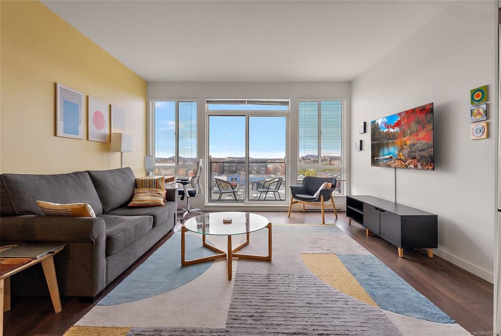 Fifth View of 517 Fisgard St, Victoria, BC, V8W 0C5