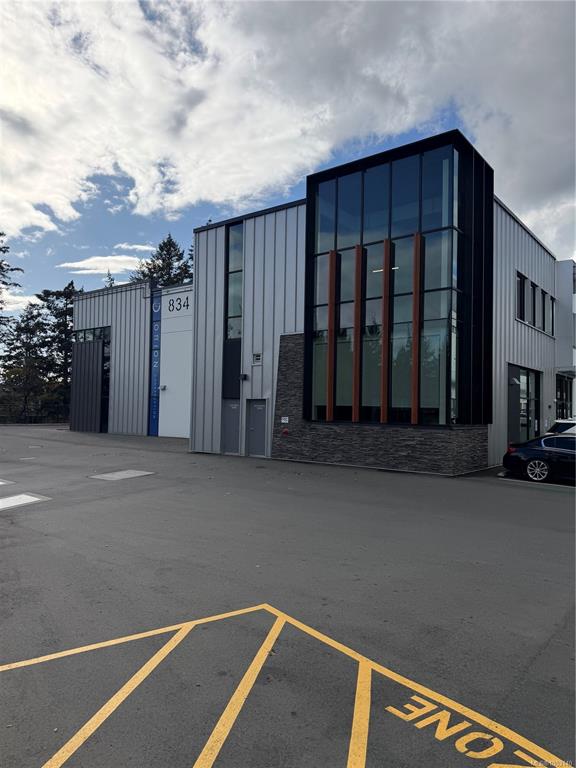Third View of 834 Mccallum Rd, Langford, BC, V9B 7A8