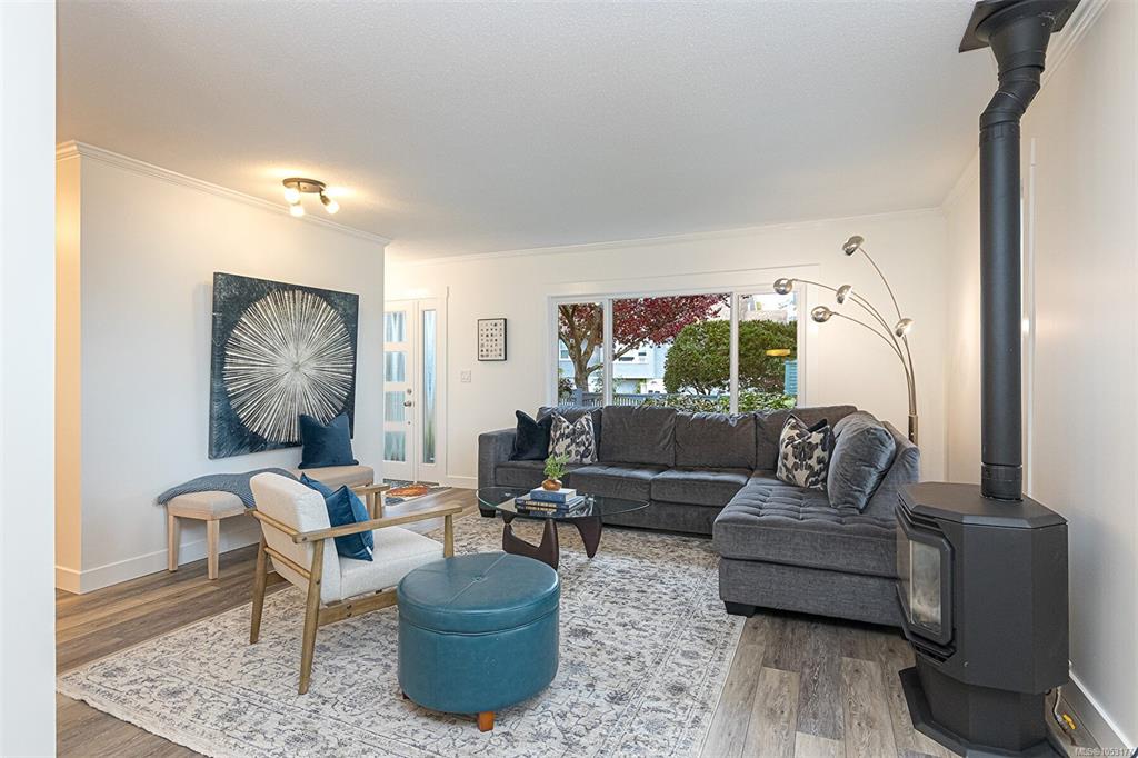 Fifth View of 9600 Seventh St, Sidney, BC, V8L 2V3