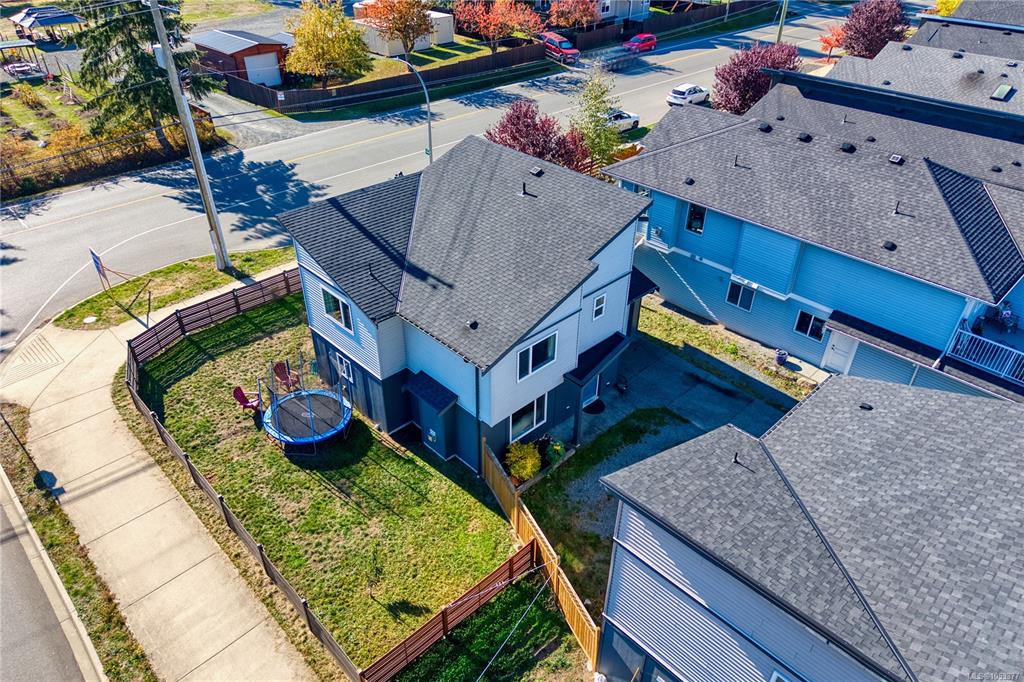 400 10th St, 1053377, BC,