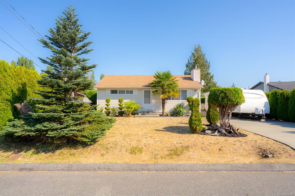 Second View of 540 Deering St, Nanaimo, BC, V9R 1C1
