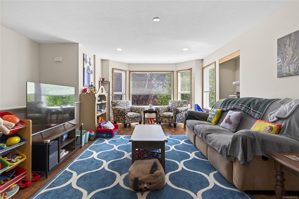 Fourth View of 1270 Noel Ave, Comox, BC, V9M 4A3